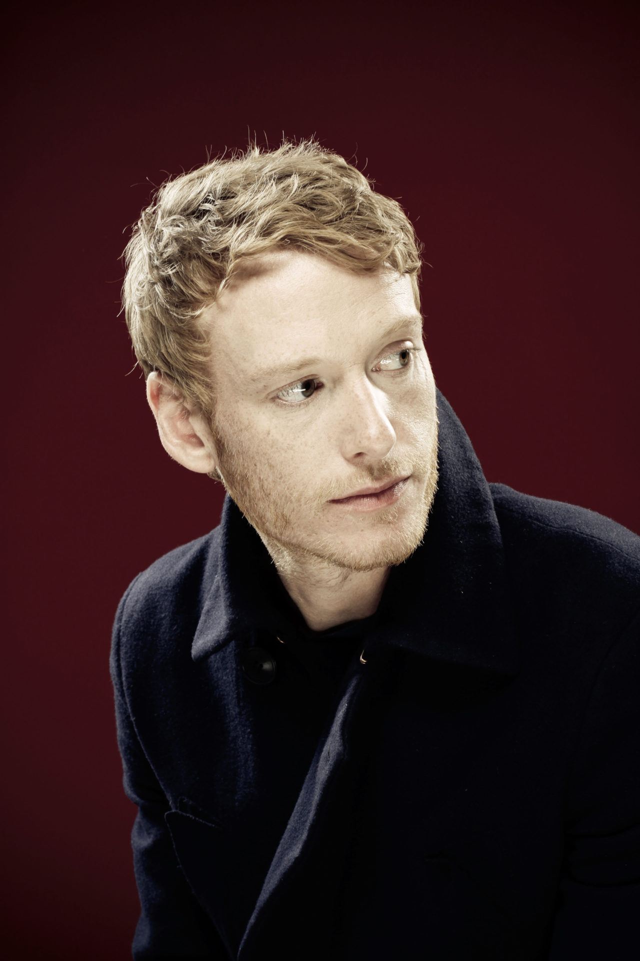 Teddy Thompson play Backstage in November