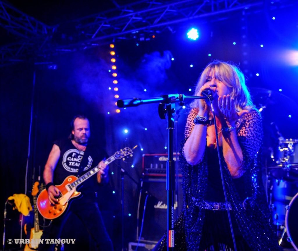 Deborah Bonham plays Backstage Kinross