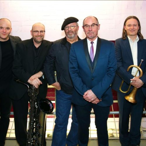 Andy Fairweather Low Returns To Kinross In 2018.